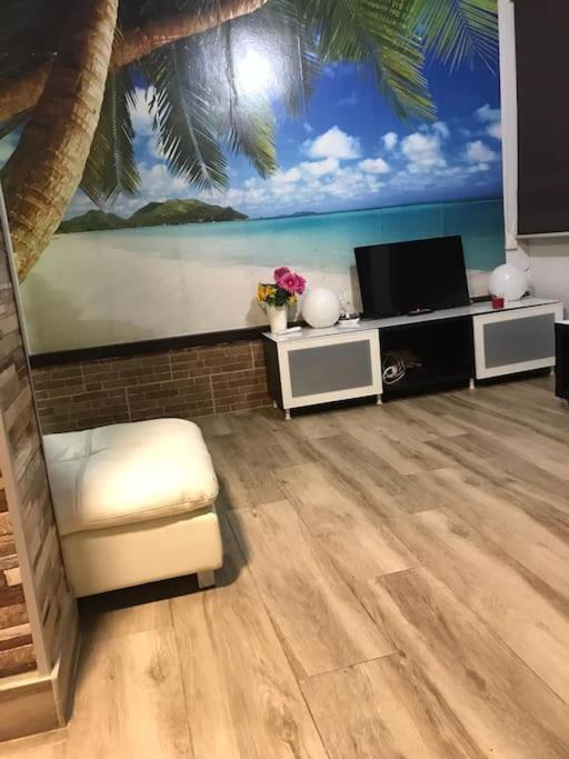 Precioso Apartamento 3 Habitaciones. Con Patio. Camas Kültér fotó
