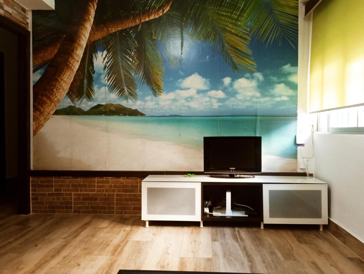 Precioso Apartamento 3 Habitaciones. Con Patio. Camas Kültér fotó